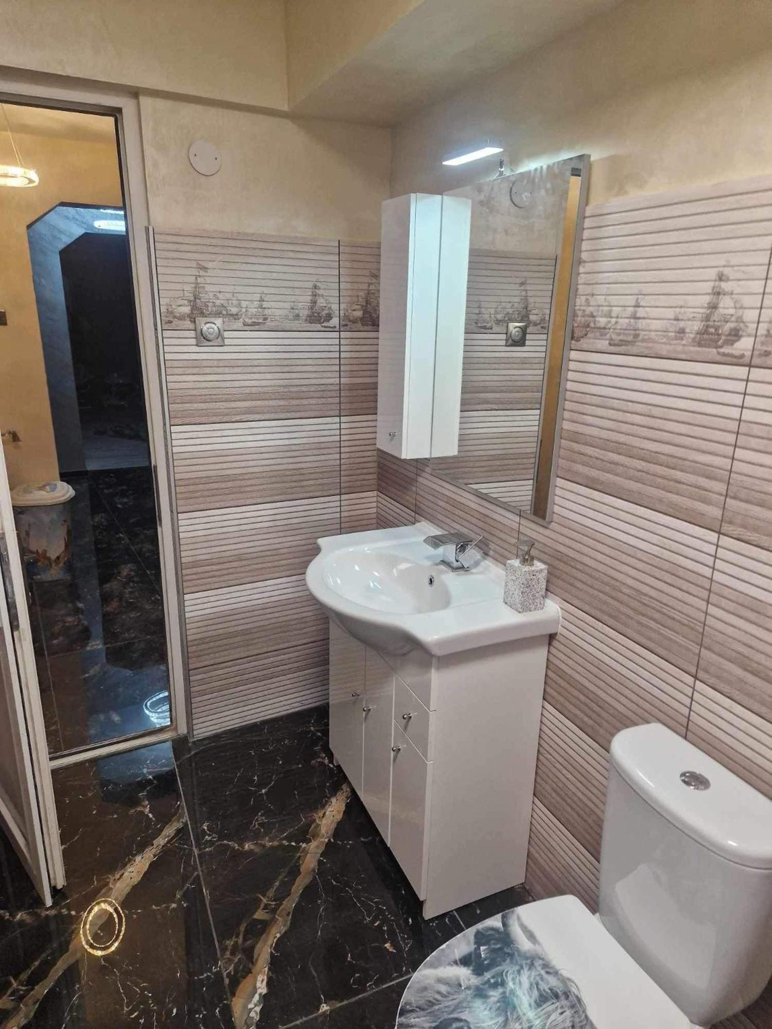 קריובה Lovely 1 Bedroom Flat In A 2 Ground Floor House מראה חיצוני תמונה